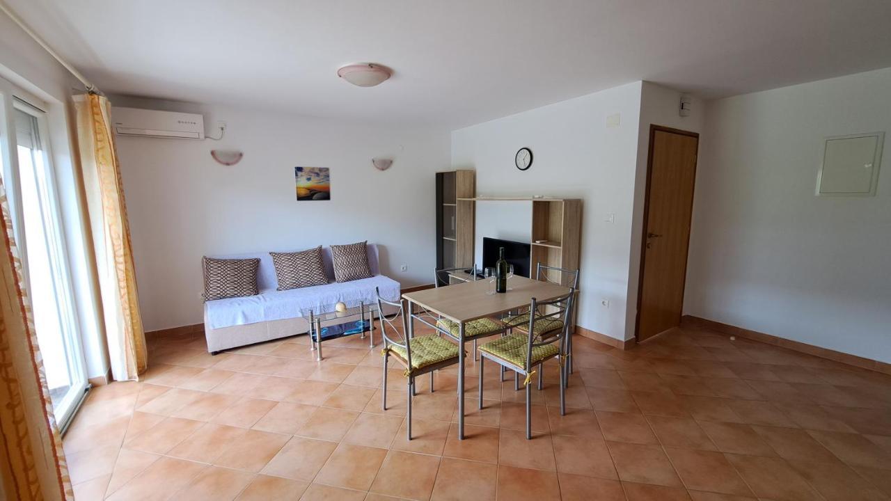 Cozy Apartments Baska Exteriér fotografie