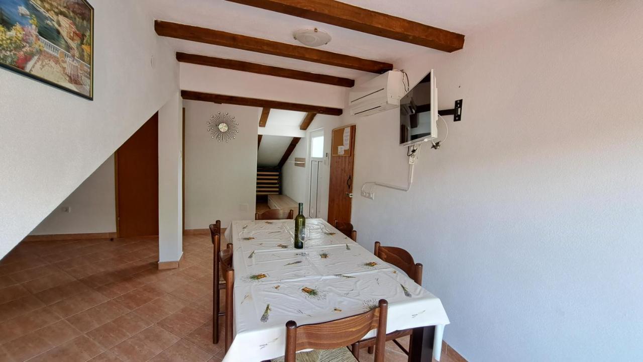 Cozy Apartments Baska Exteriér fotografie